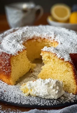Ultracremiger Zitronenkuchen mit 150g Naturjoghurt in 10 Minuten - Kochen Mit Uns